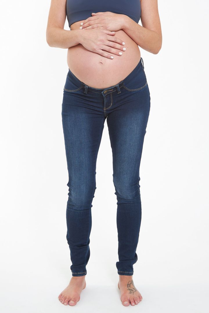 Skinny Umstandsjeans mit elastischen Einsätzen