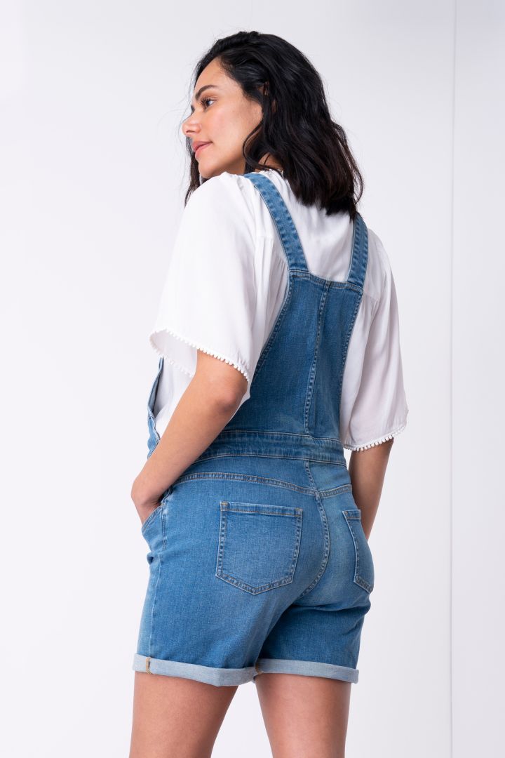 Kurze Umstands-Jeanslatzhose