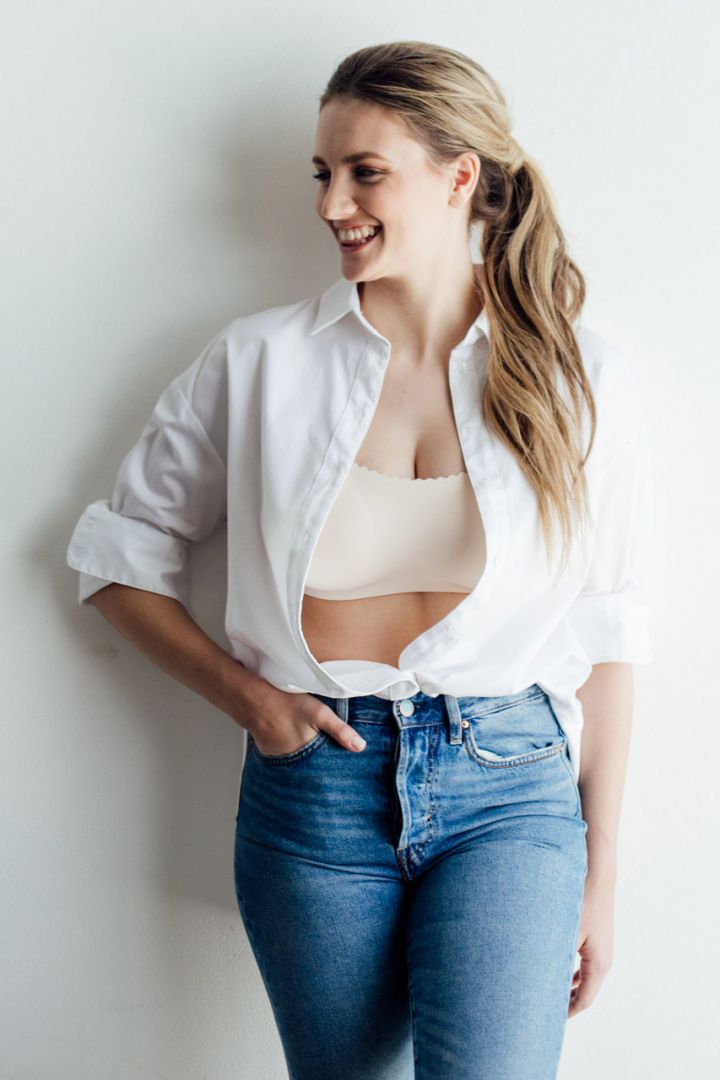 Invisible Seamless Still BH nude