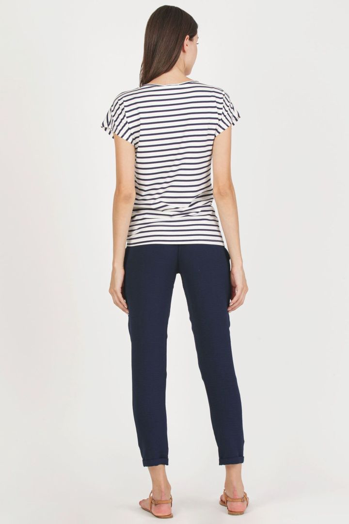 Umstandsshirt zum Knoten gestreift