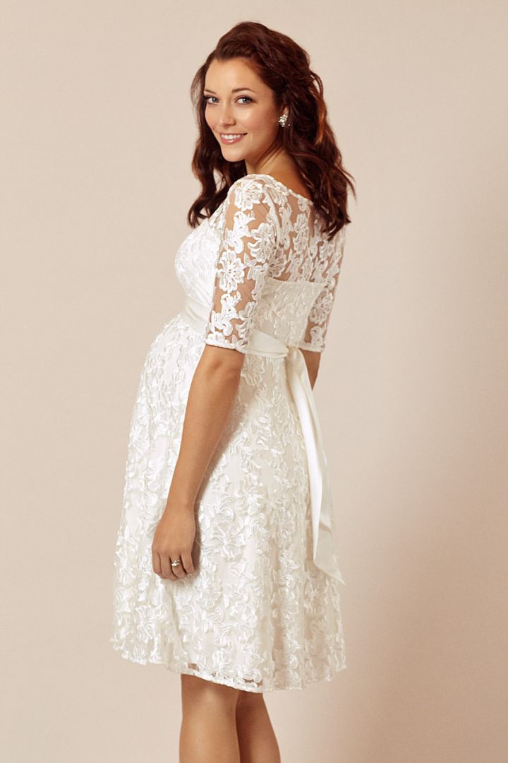 A-Line Maternity Wedding Dress Made of Lace
