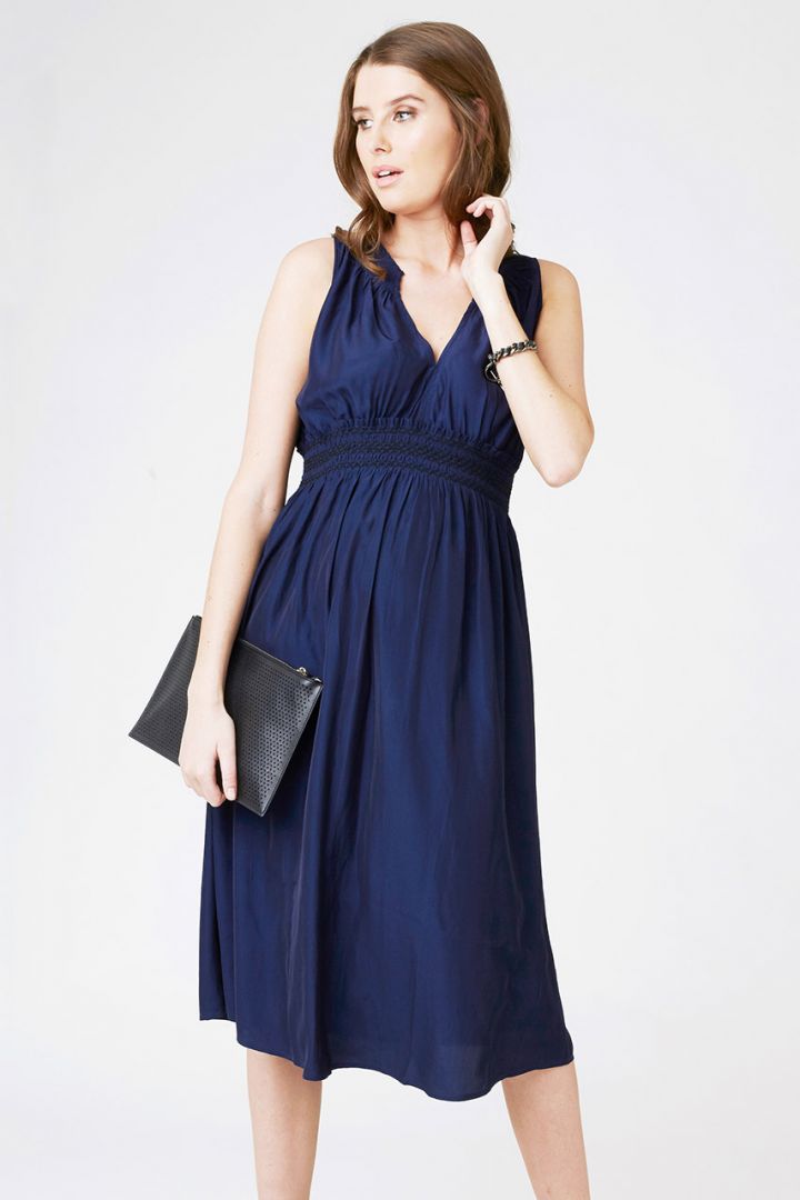 Umstandskleid mit gesmokter Empire Linie