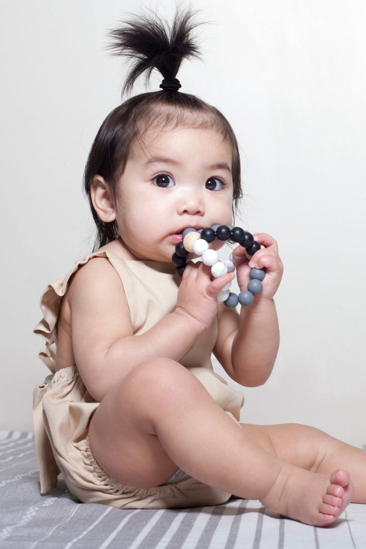 Cube Greifling und Beißring hellblau/grau