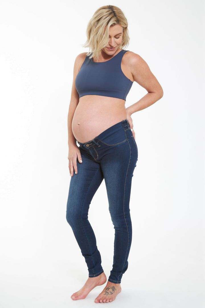 Skinny Umstandsjeans mit elastischen Einsätzen