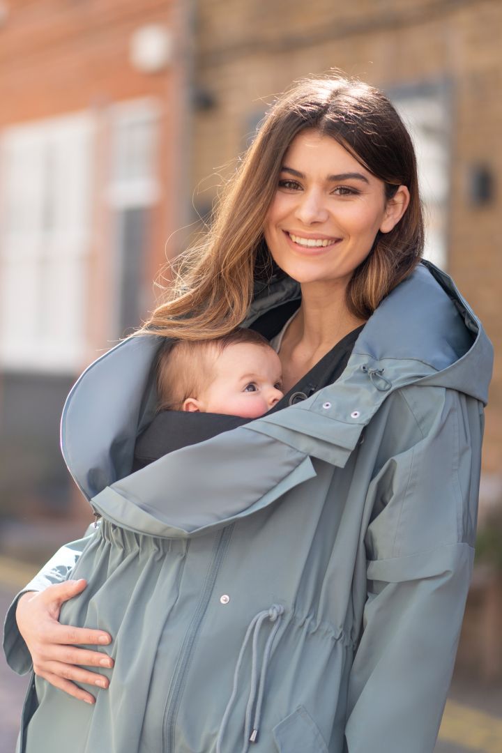 Regen Umstands- und Tragejacke salbei