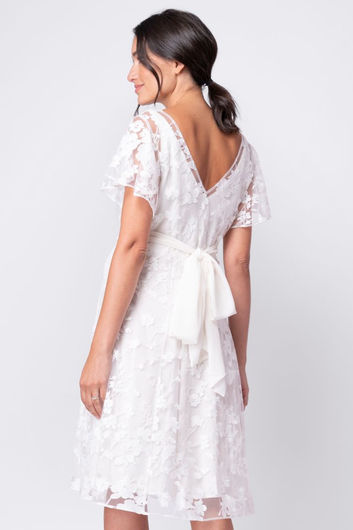 Umstandsbrautkleid mit Stillöffnung