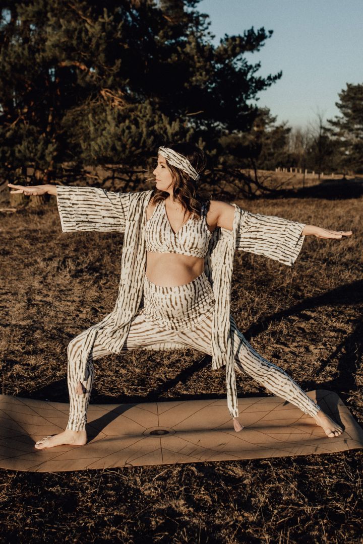 Umstandskimono mit Batik Print