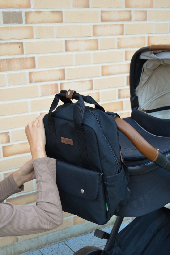 Eco Wickelrucksack aus recyceltem Plastik schwarz