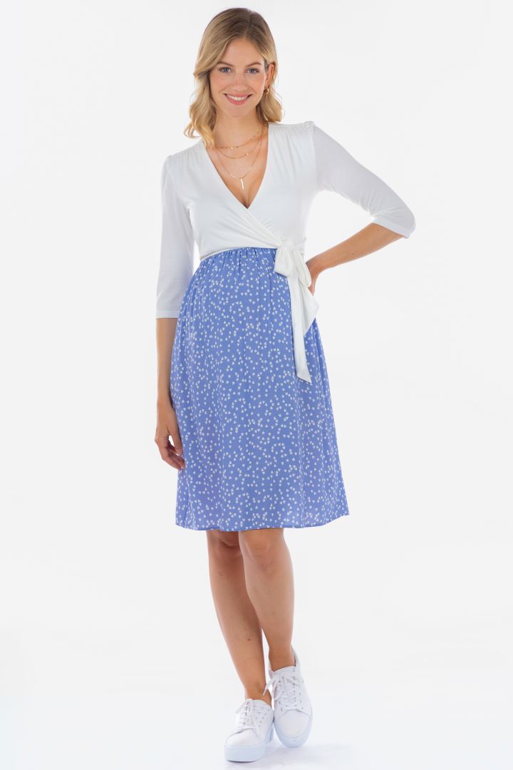Umstands- und Stillkleid in Wickeloptik mit Herz Print hellblau