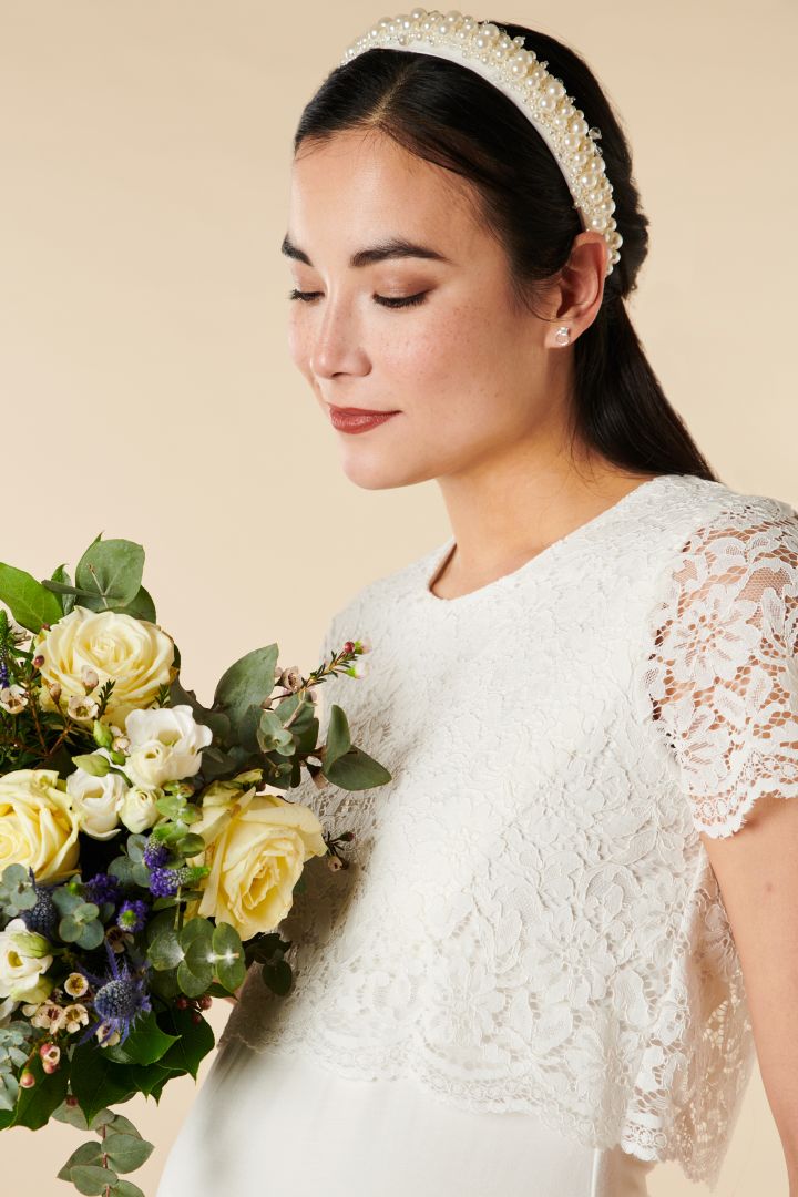 Umstands- und Stillshirt mit Spitze