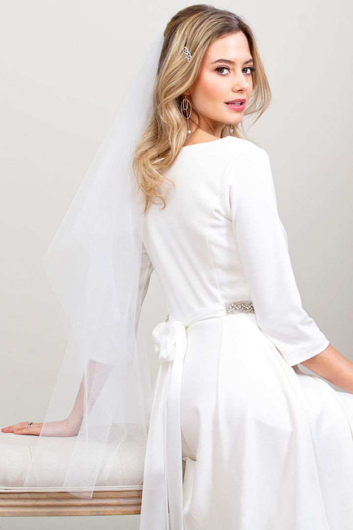 Schleier mit Schmuckstein-Kamm kurz