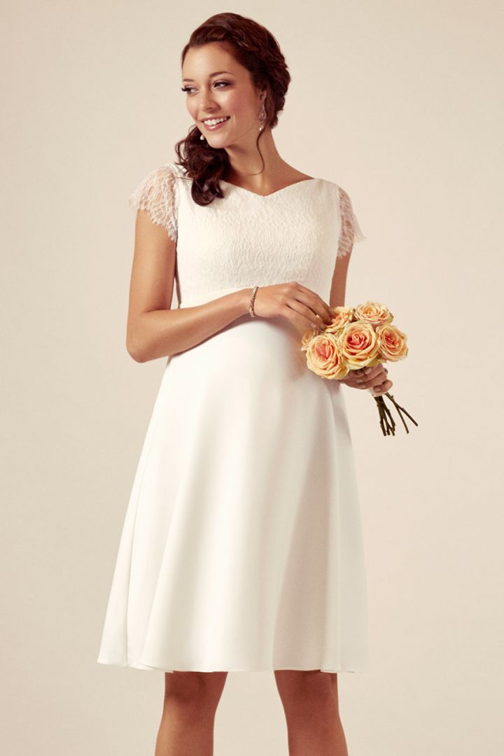 Umstandsbrautkleid mit Spitzenoberteil