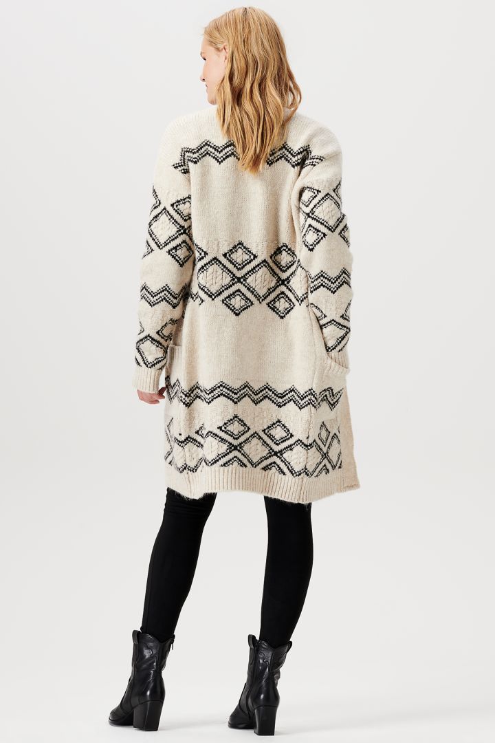 Lange Umstandsstrickjacke im Boho Stil