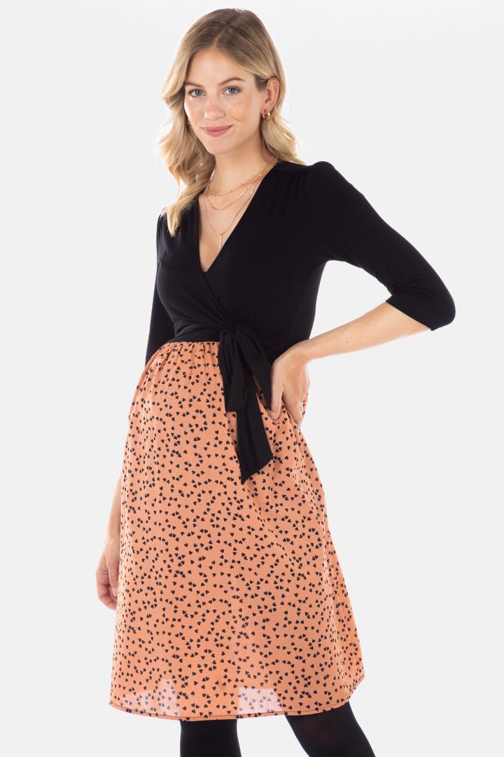 Umstands- und Stillkleid in Wickeloptik mit Herz Print terracotta