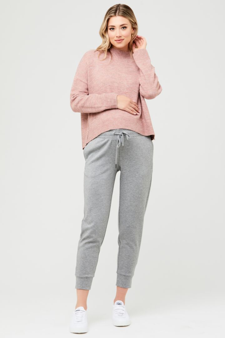 Umstandsstrickpullover mit seitlicher Stillöffnung