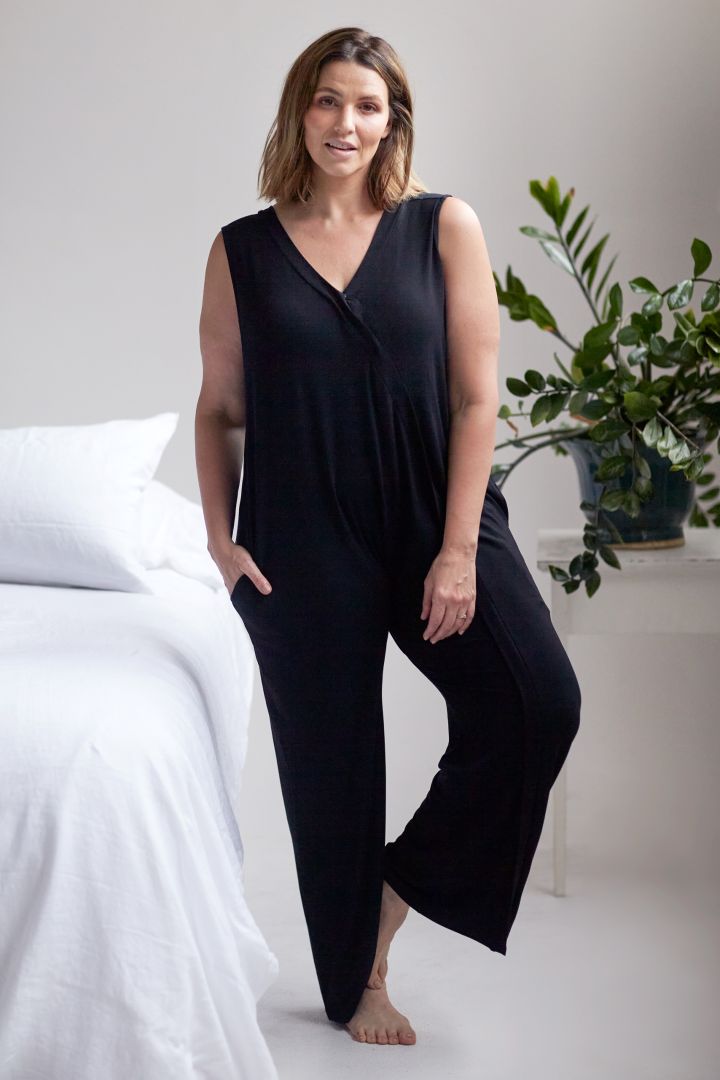 Umstands-und Still-Jumpsuit aus Bambus-Viskose