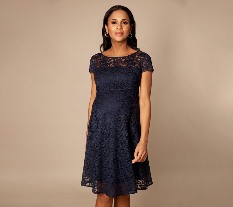 Festliche Umstandskleider für jeden Anlass