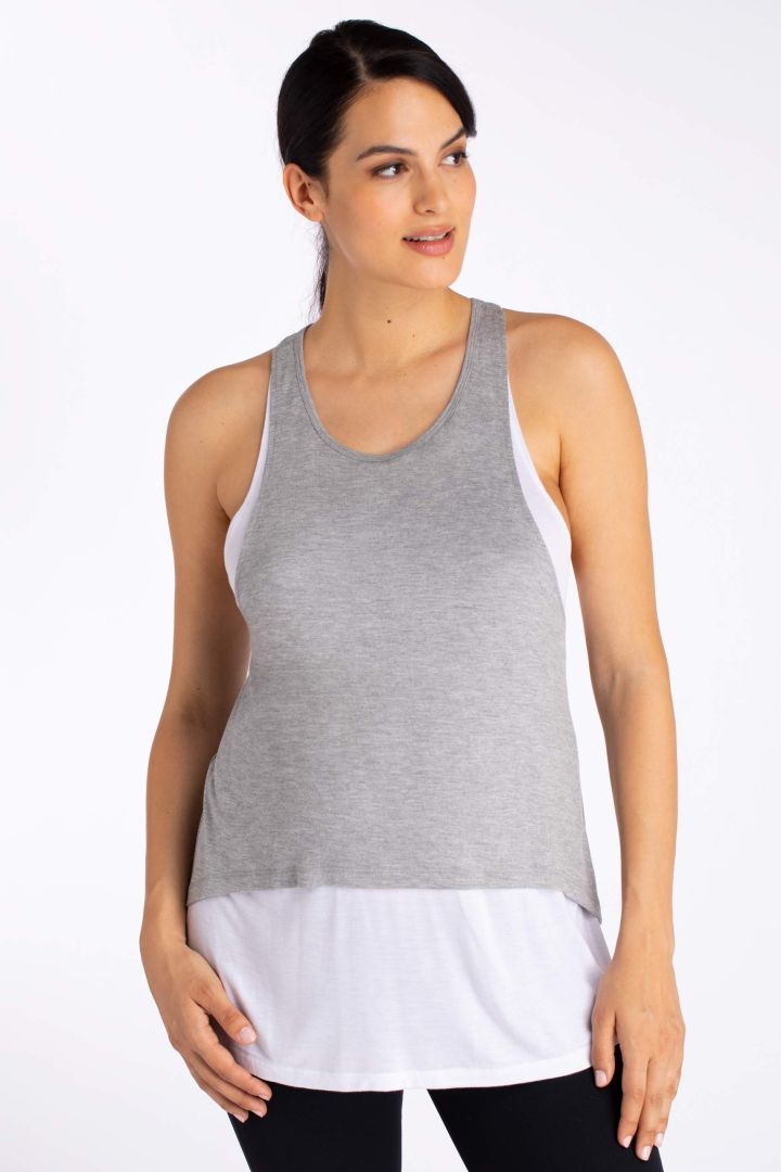 Layered Umstands- und Still-Sporttop