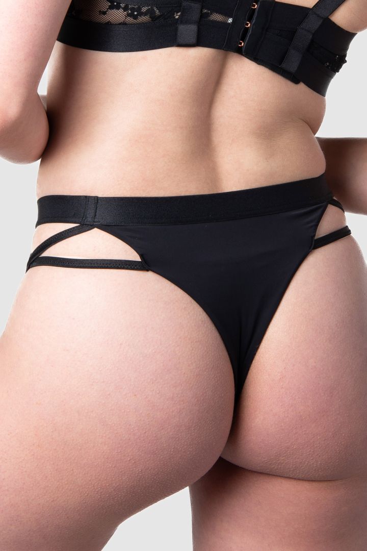 G-String mit Spitze und Cut-Outs