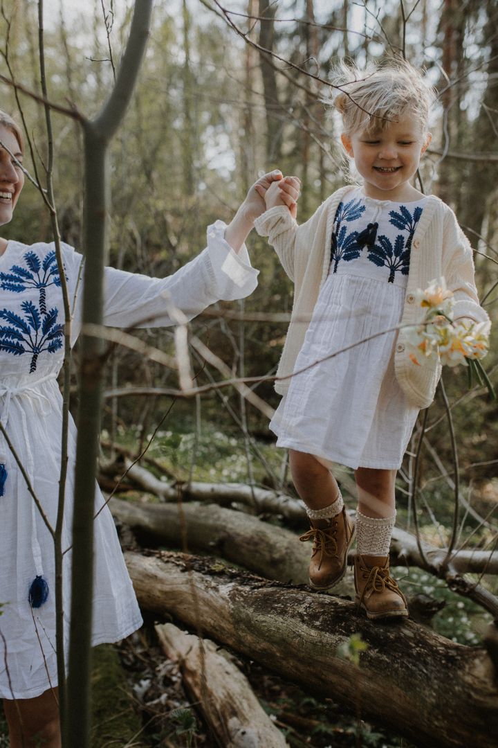 Mini Me Kleid mit Stickereien