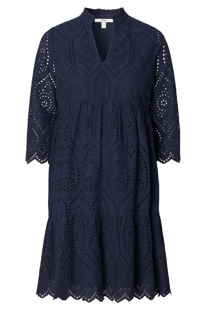 Umstands- und Stillkleid aus Häkelspitze