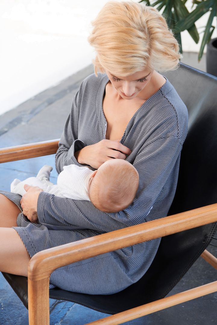 Maternity and nursing nightdress with button strip