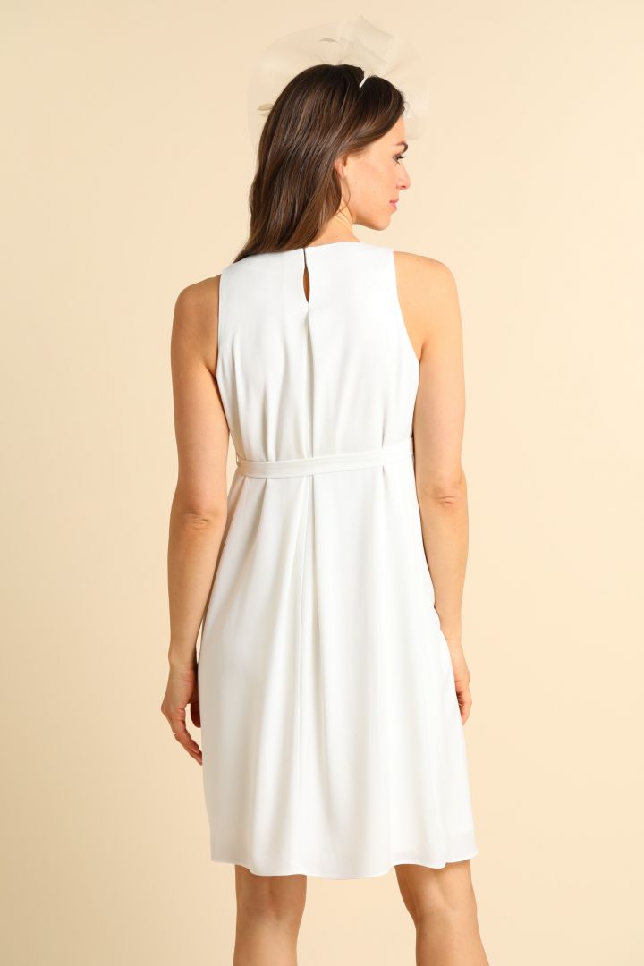 Umstandskleid in A-Linie mit Bindegürtel