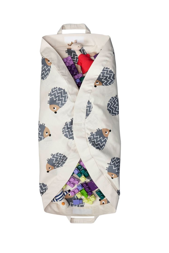 2 in 1 play mat and bag hedgehog