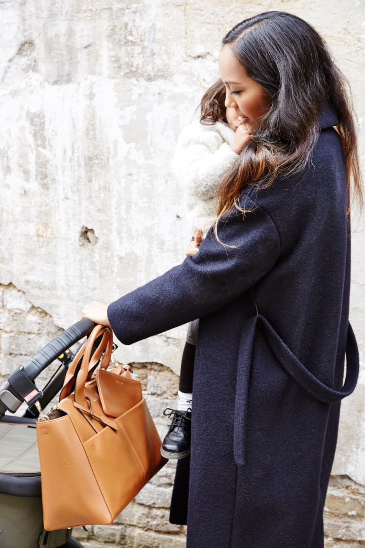 Luxe Wickeltasche aus Kalbsleder camel