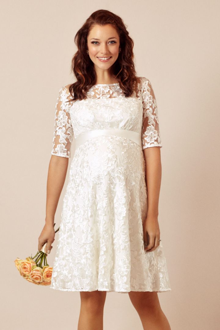A-Line Maternity Wedding Dress Made of Lace