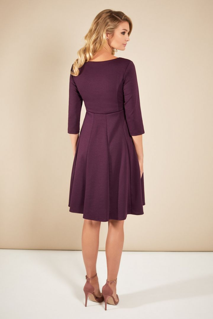 Maternity dress with submarine neckline wine red