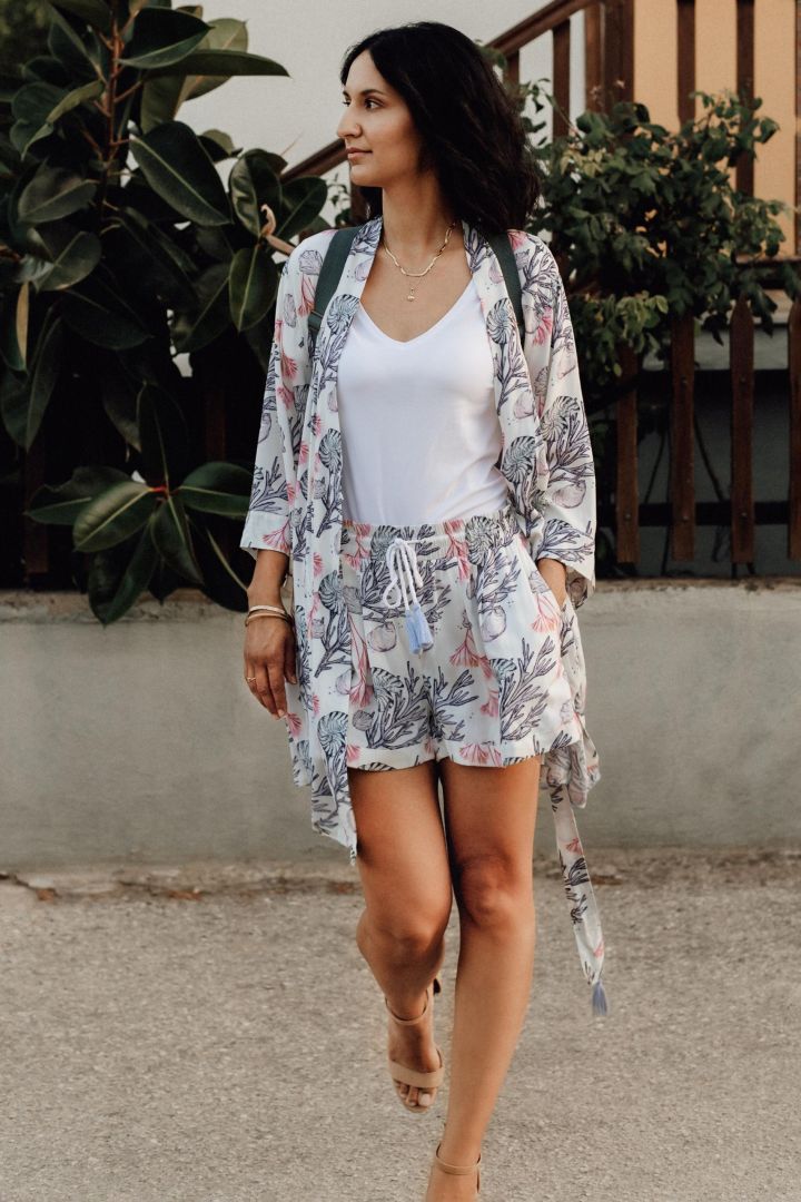 Umstandsshorts mit Korallen Print