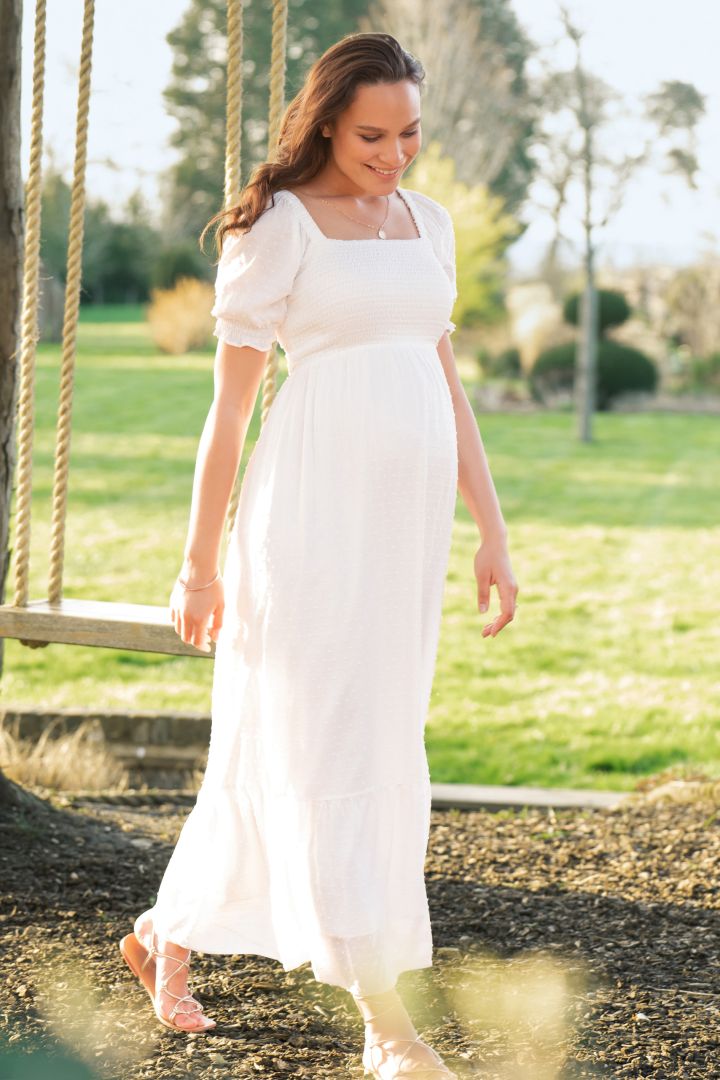 Maxi Maternity Dress with Puff Sleeves