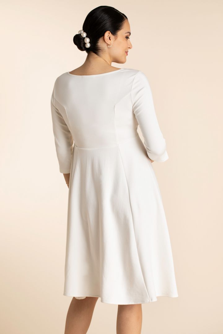 Ecovero Plus Size Umstandsbrautkleid mit V-Ausschnitt