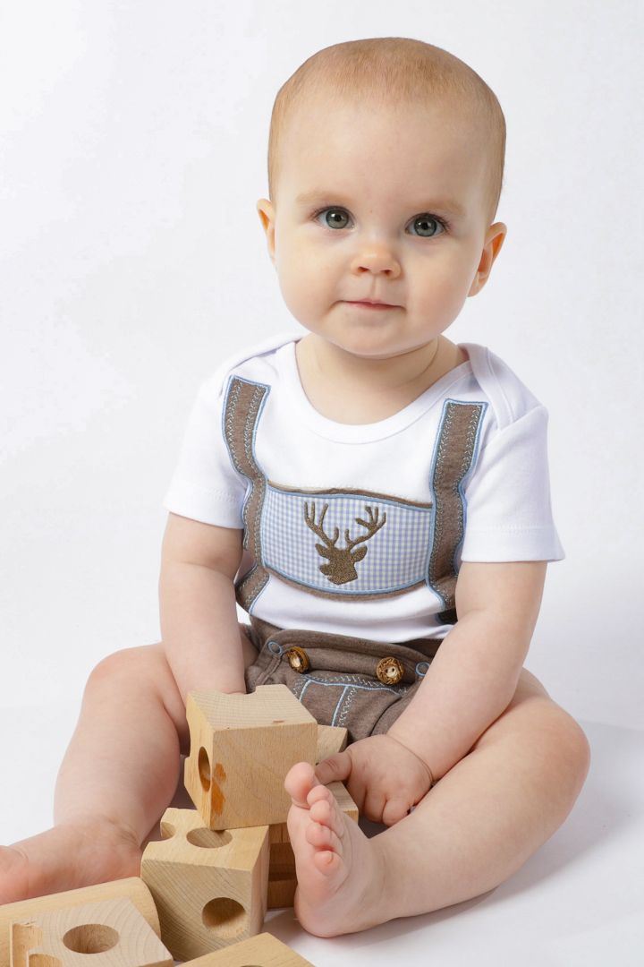 Trachten Spieler in Lederhosenoptik Hirsch