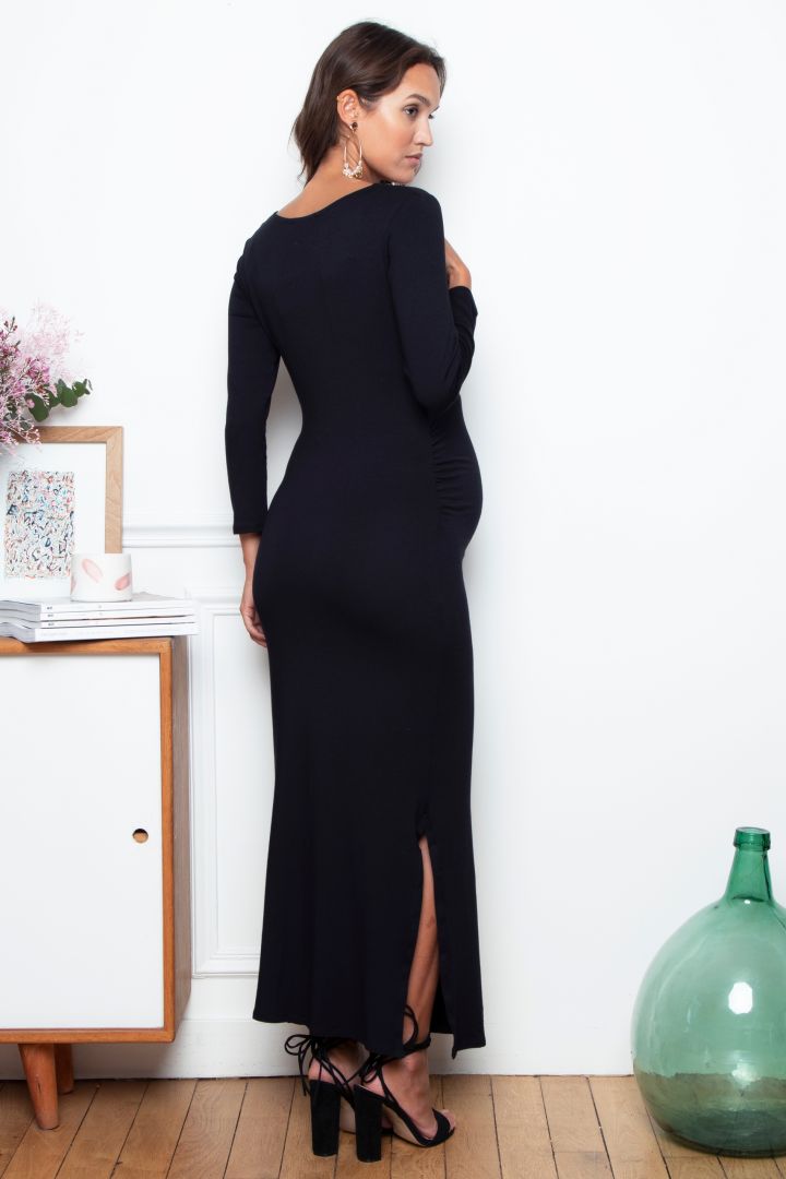 Figure-hugging Maxi Maternity Dress