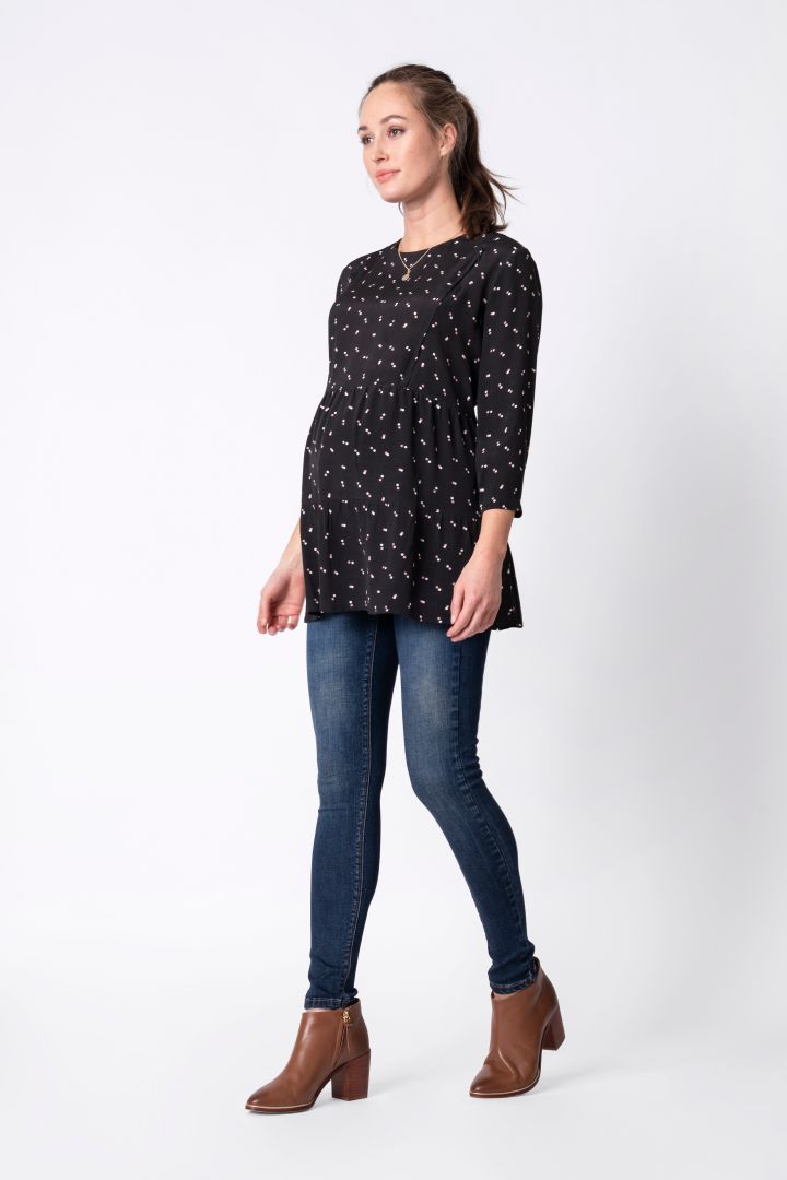 Tired Matetnity and Nursing Shirt with 3/4 Length Sleeves black