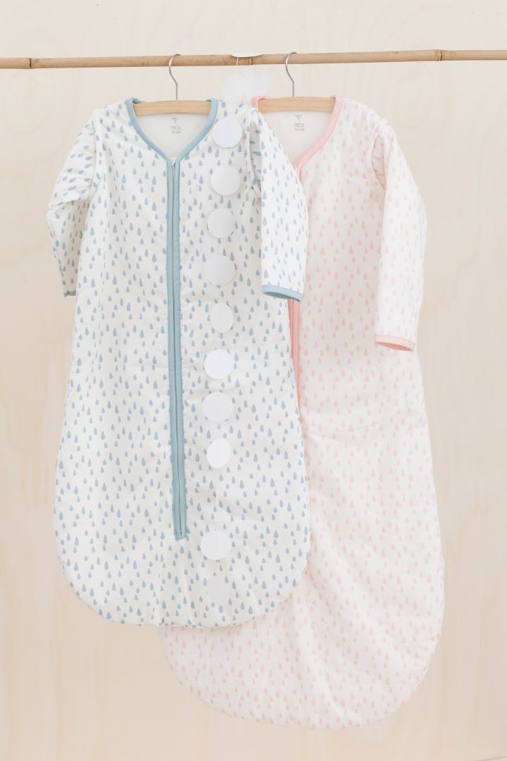 Organic Baby Schlafsack mit Ärmeln und Tröpfchen Print