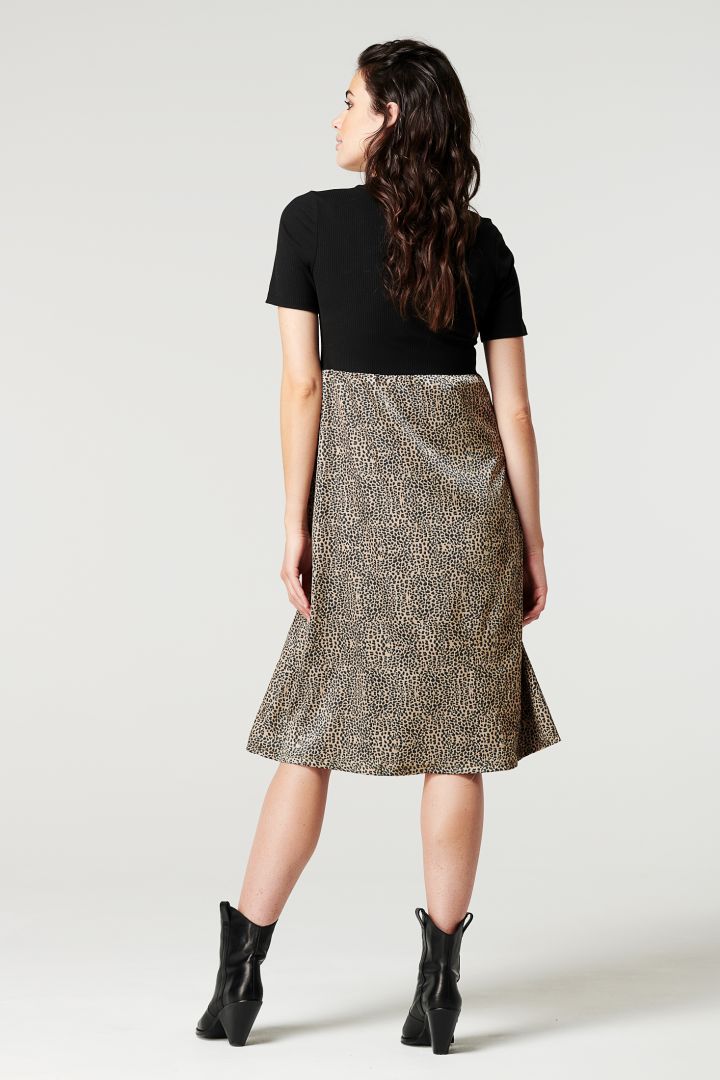 Umstandskleid mit Rippstricktop und Animal Print Rock