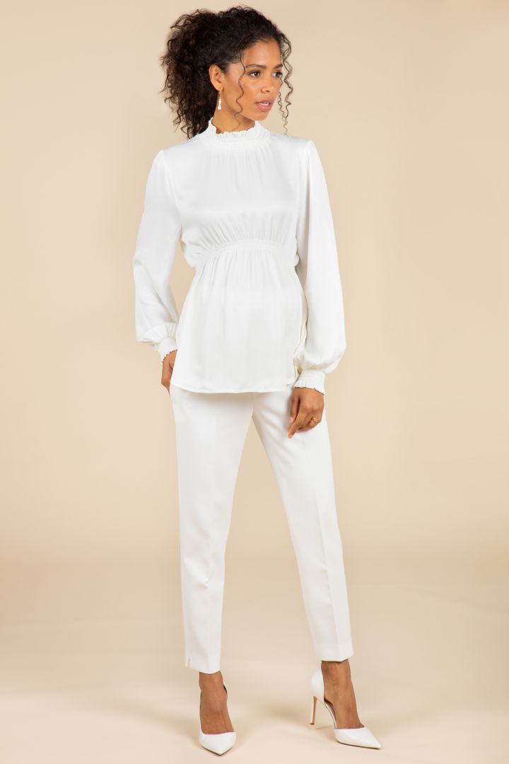 Umstandsbrautbluse mit Stehkragen