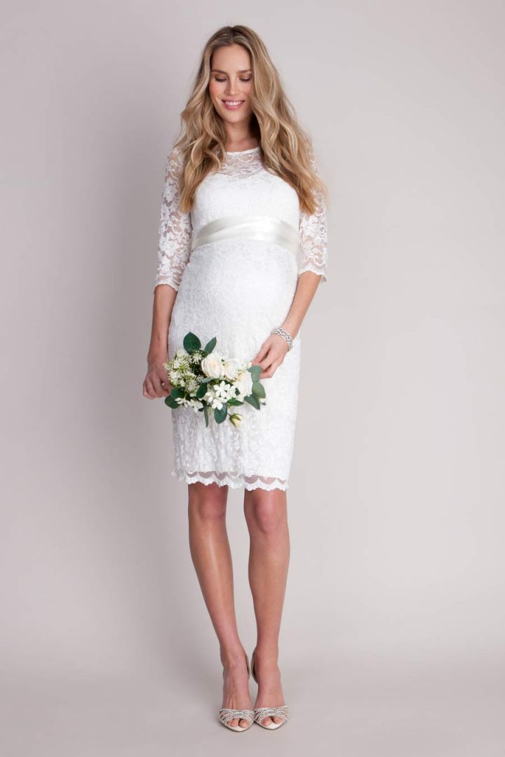 Umstandsbrautkleid aus Spitze