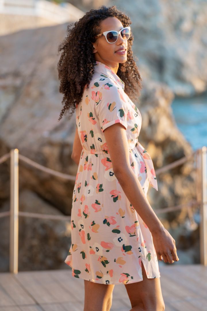 Umstands- und Still-Hemdblusenkleid mit Print