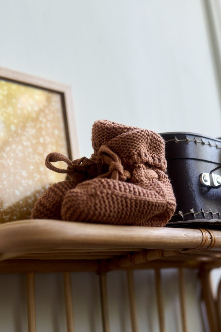 Organic Baby Strickschuhe mocca