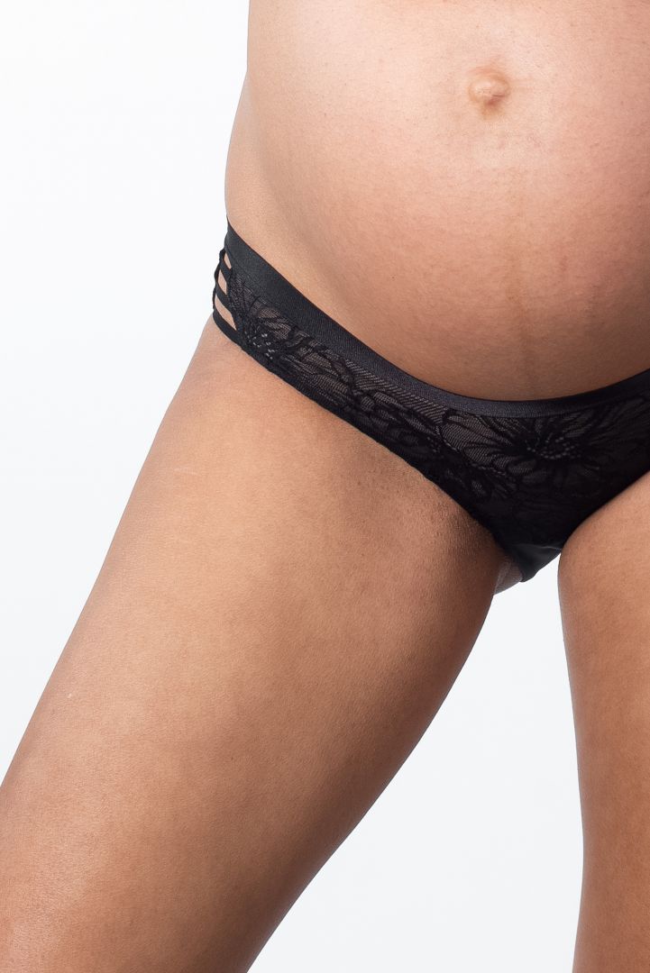 True Luxe Umstandsslip aus Spitze schwarz