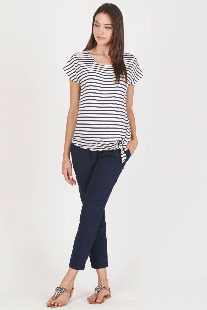 Umstandsshirt zum Knoten gestreift