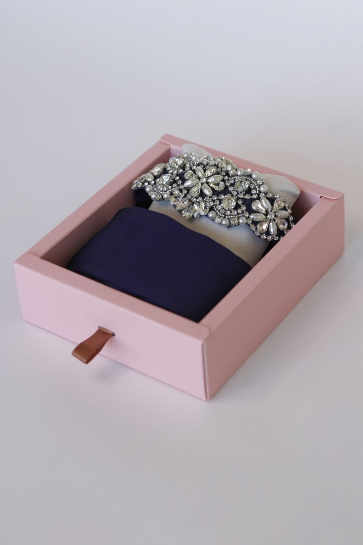 Vintage Brautkleid Schärpe mit Schmucksteinen navy