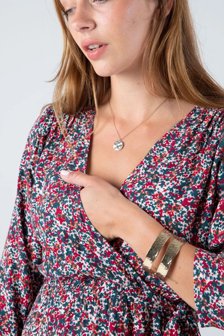 Umstands- und Stillkleid in Wickeloptik