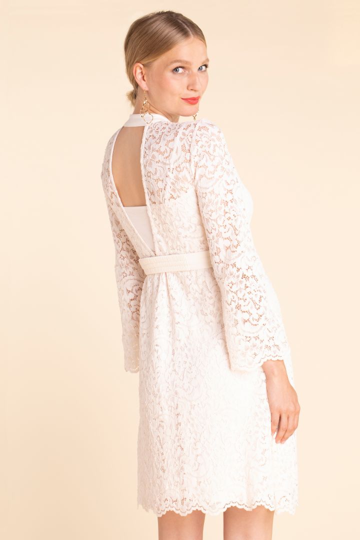 Spitzen Umstandskleid mit Stehkragen und Rückenausschnitt