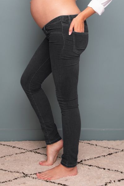 Slim Fit Umstandsjeans mit Unterbauchbund grau