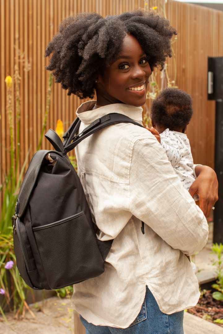 Wickelrucksack aus veganem Kunstleder schwarz